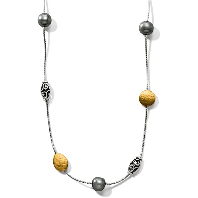 romantic couple’s necklaces -Mediterranean Gray Pearl Long Necklace