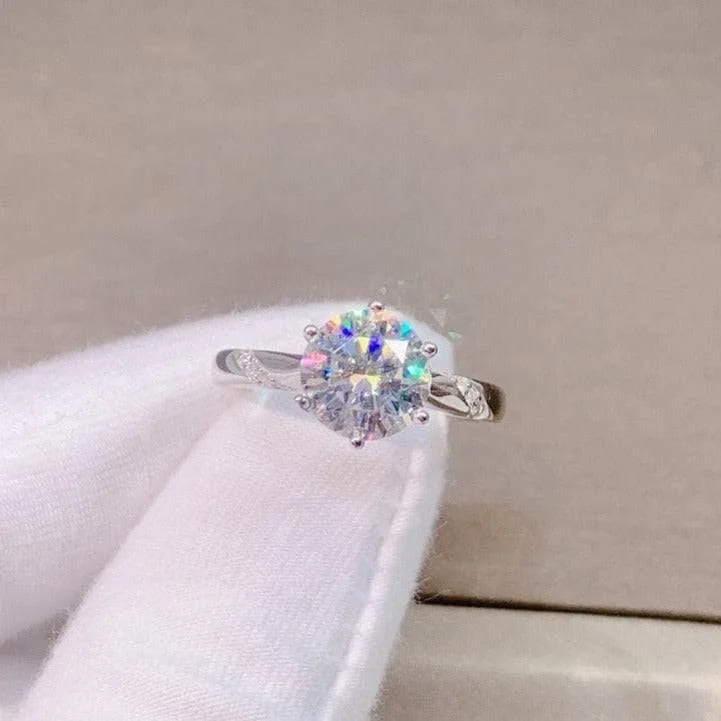 romantic engagement rings -1-3 Carat Round Cut D Color Round Diamond Engagement Ring