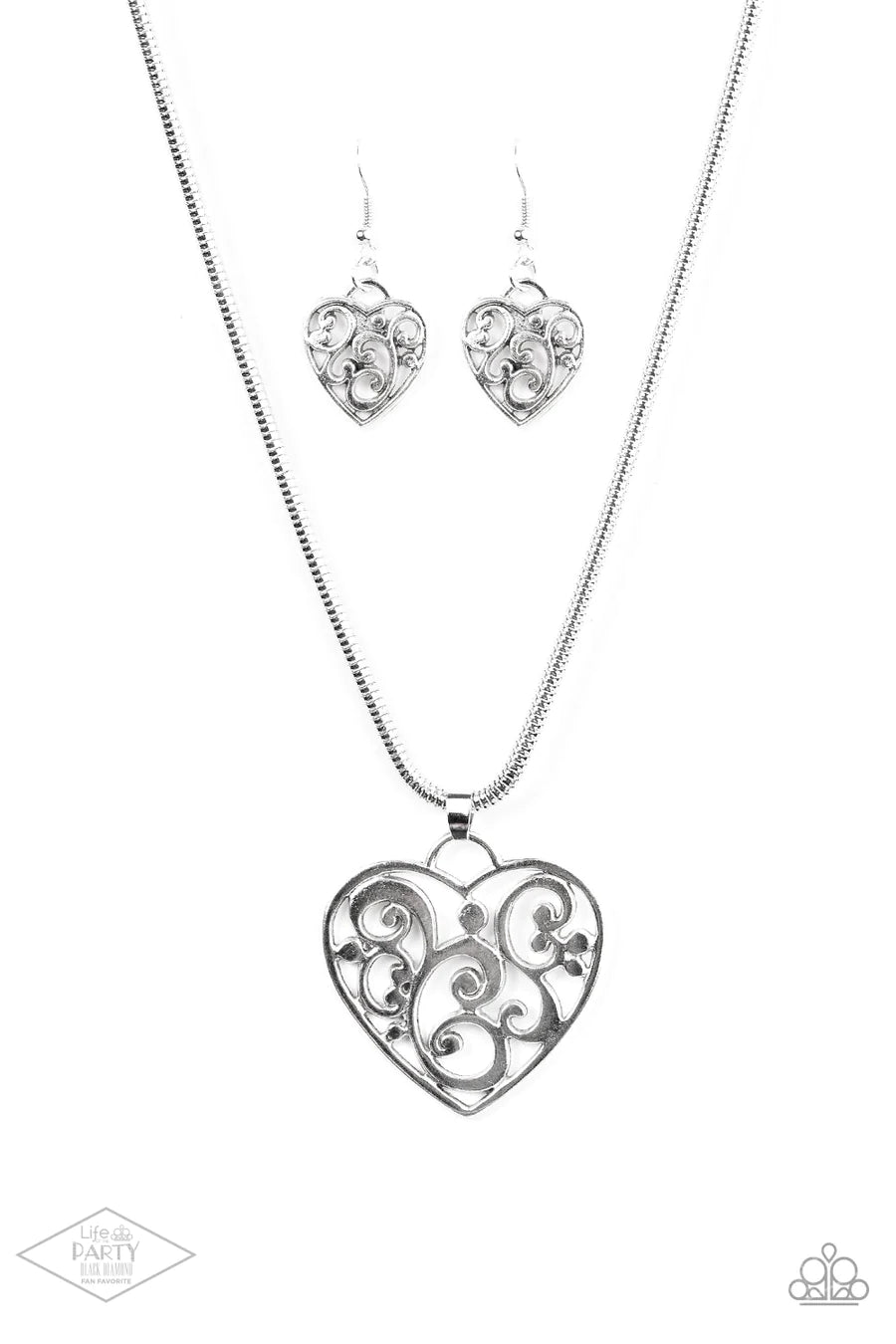 chic necklaces for casual wear -Filigree Your Heart With Love - Silver