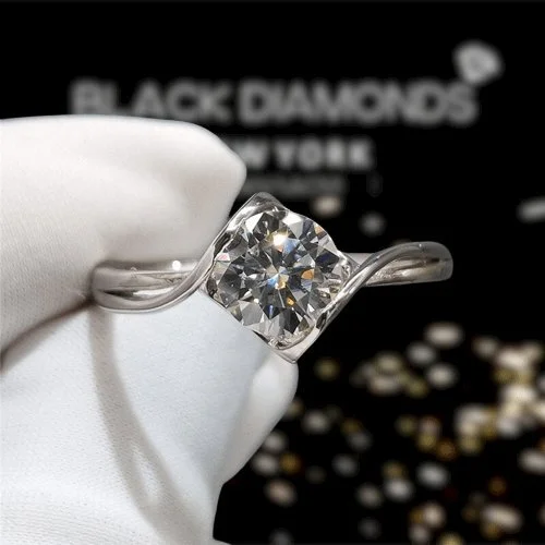 eco-conscious engagement rings -1.0 Ct Round Diamond Angel Engagement Ring